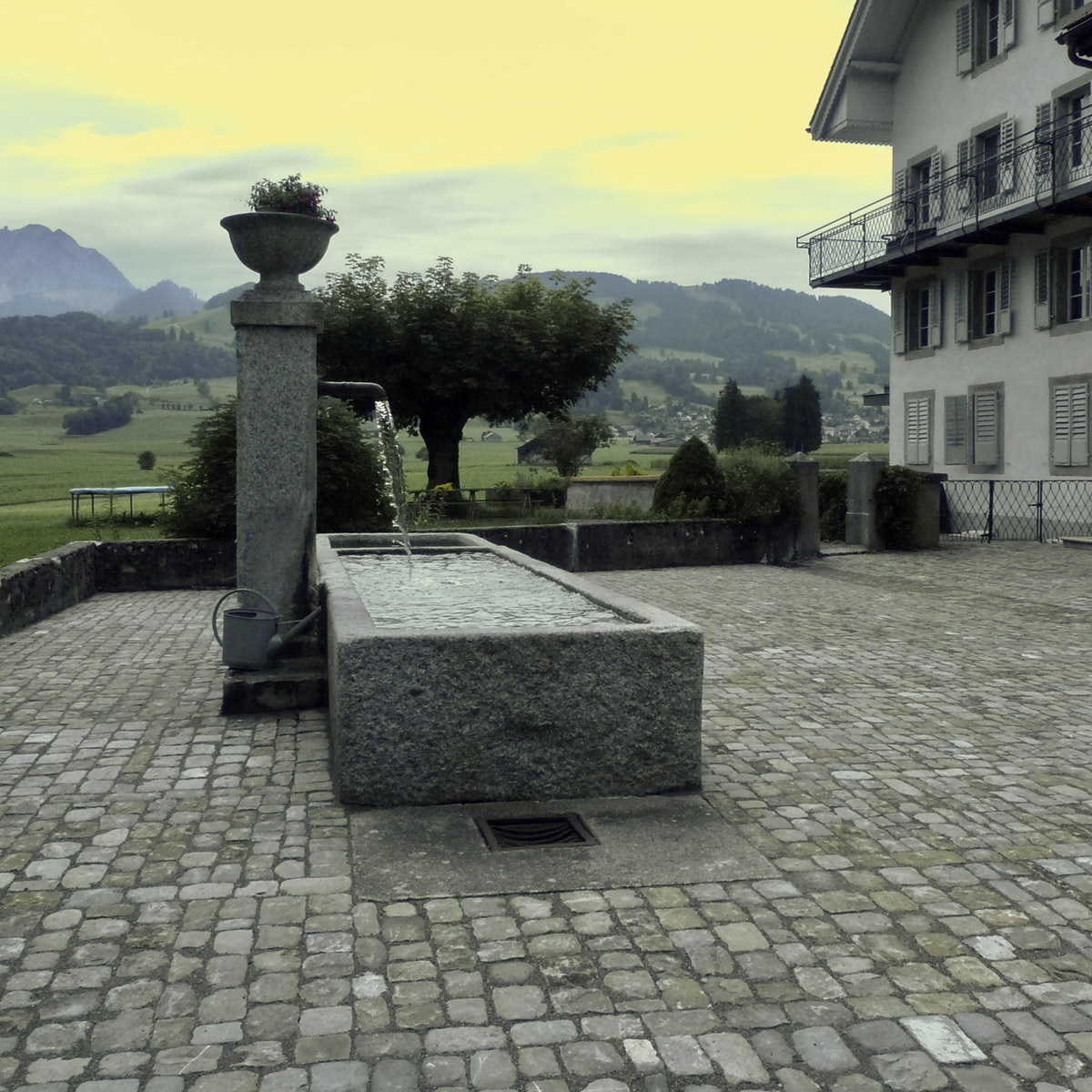 Fontaine sur la place