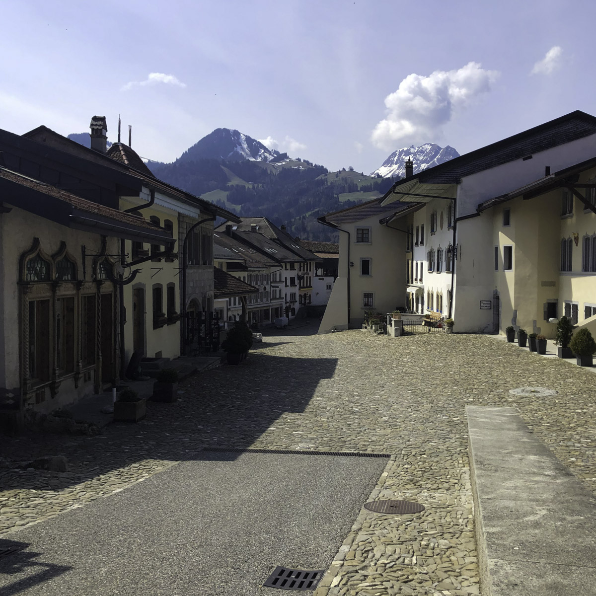 PPlace principale de la Ville de Gruyères