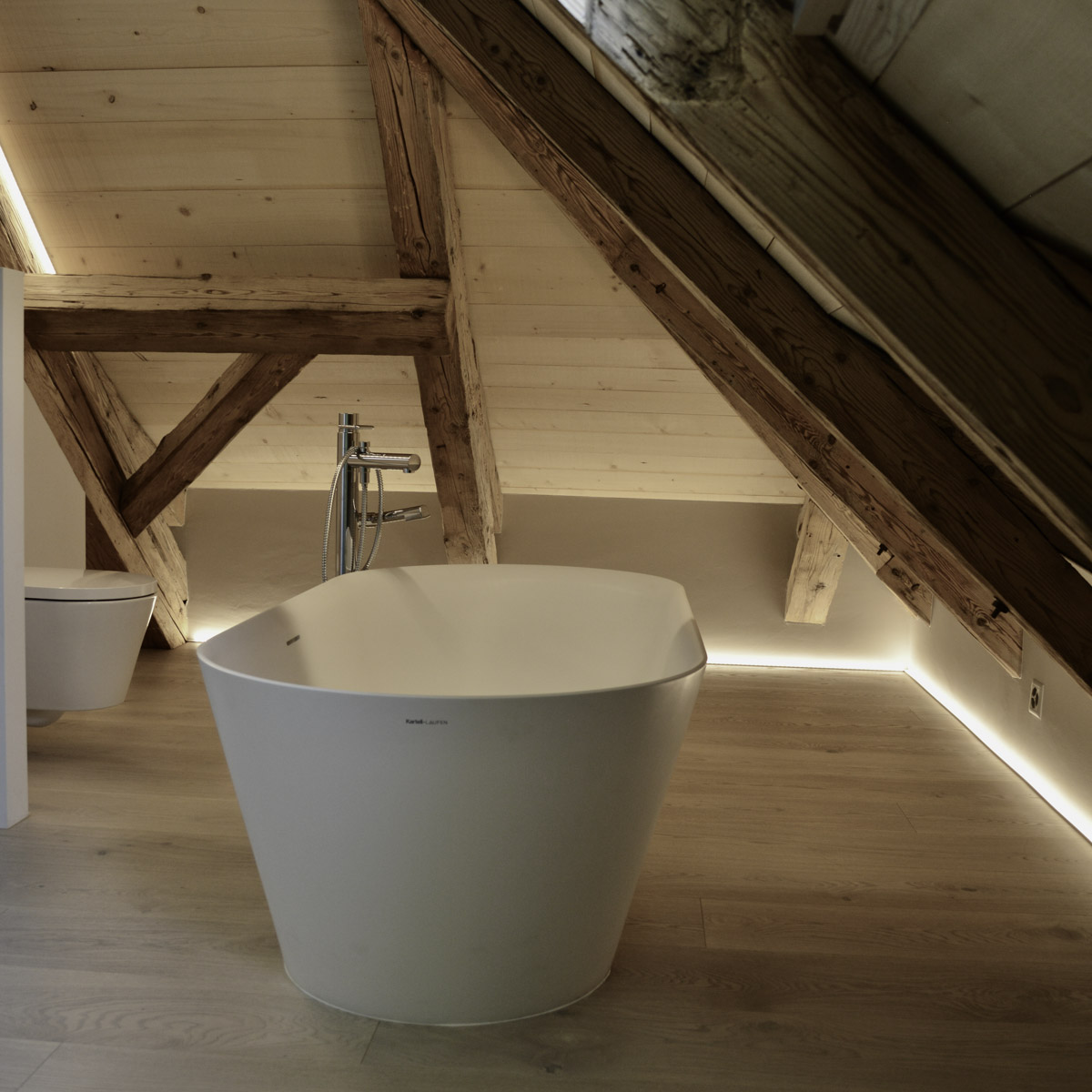 Baignoire dans les combles